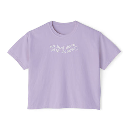 No Bad Days with Jesus - Women's Boxy Cropped T-Shirt