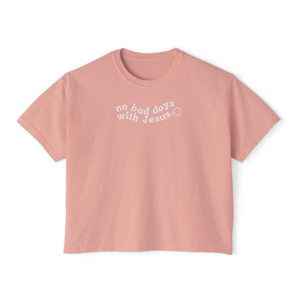No Bad Days with Jesus - Women's Boxy Cropped T-Shirt